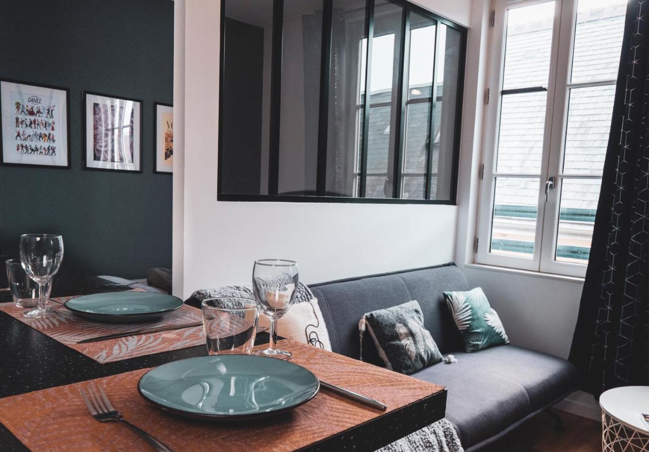 Behind The Glass_Hypercentre Apartment อองบวส ภายนอก รูปภาพ